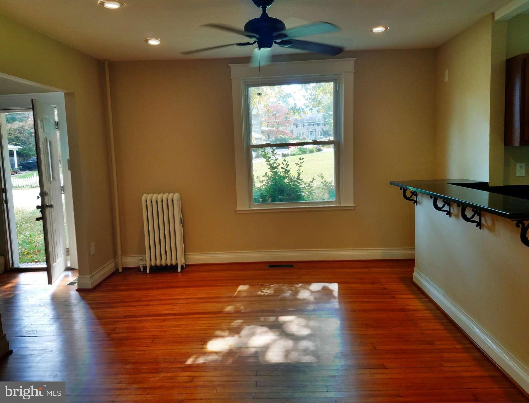 5726 Pimlico Road Baltimore, MD 21209 - Photo 10 of 30 Eat in Kitchen