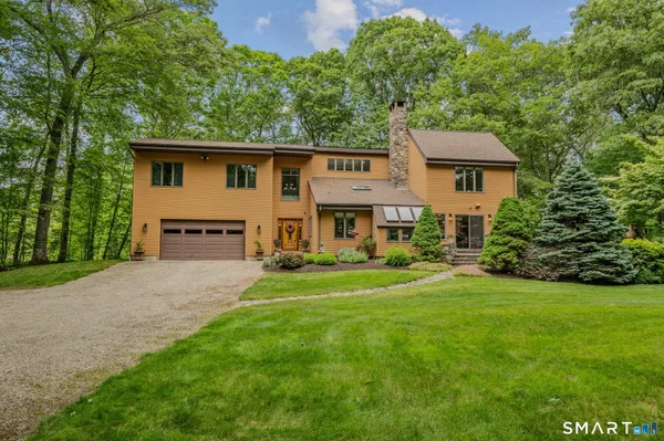 $798,000 | 18 South Road, Bozrah, CT 06334