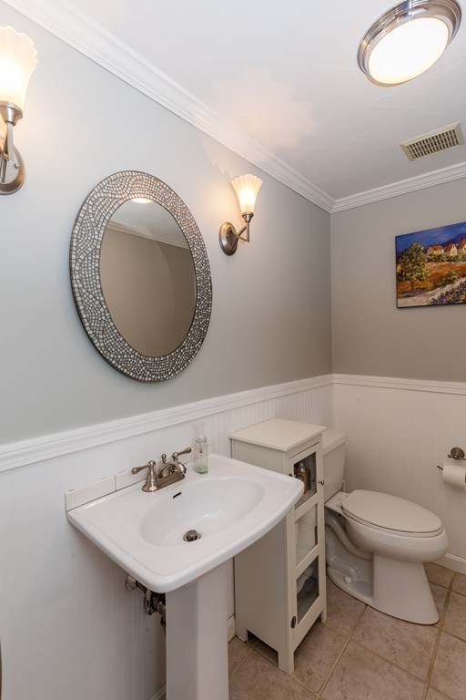 23 Forest Edge Road Easton, MA 02375 - Photo 13 of 29 Gallery Image 13