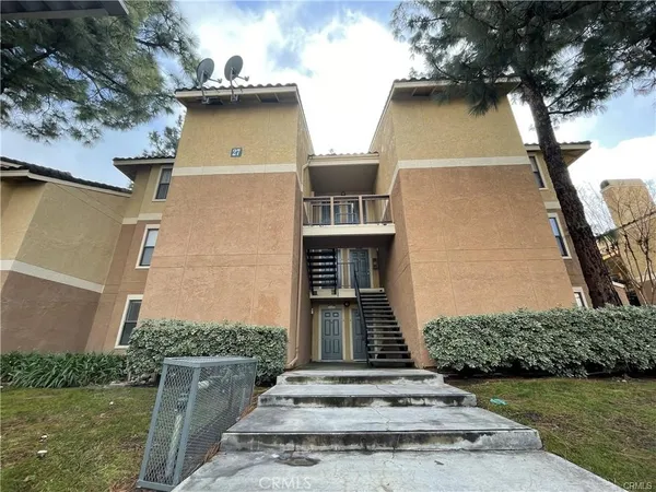 $2,350 | 10655 Lemon Avenue, Unit 2705, Rancho Cucamonga, CA 91737