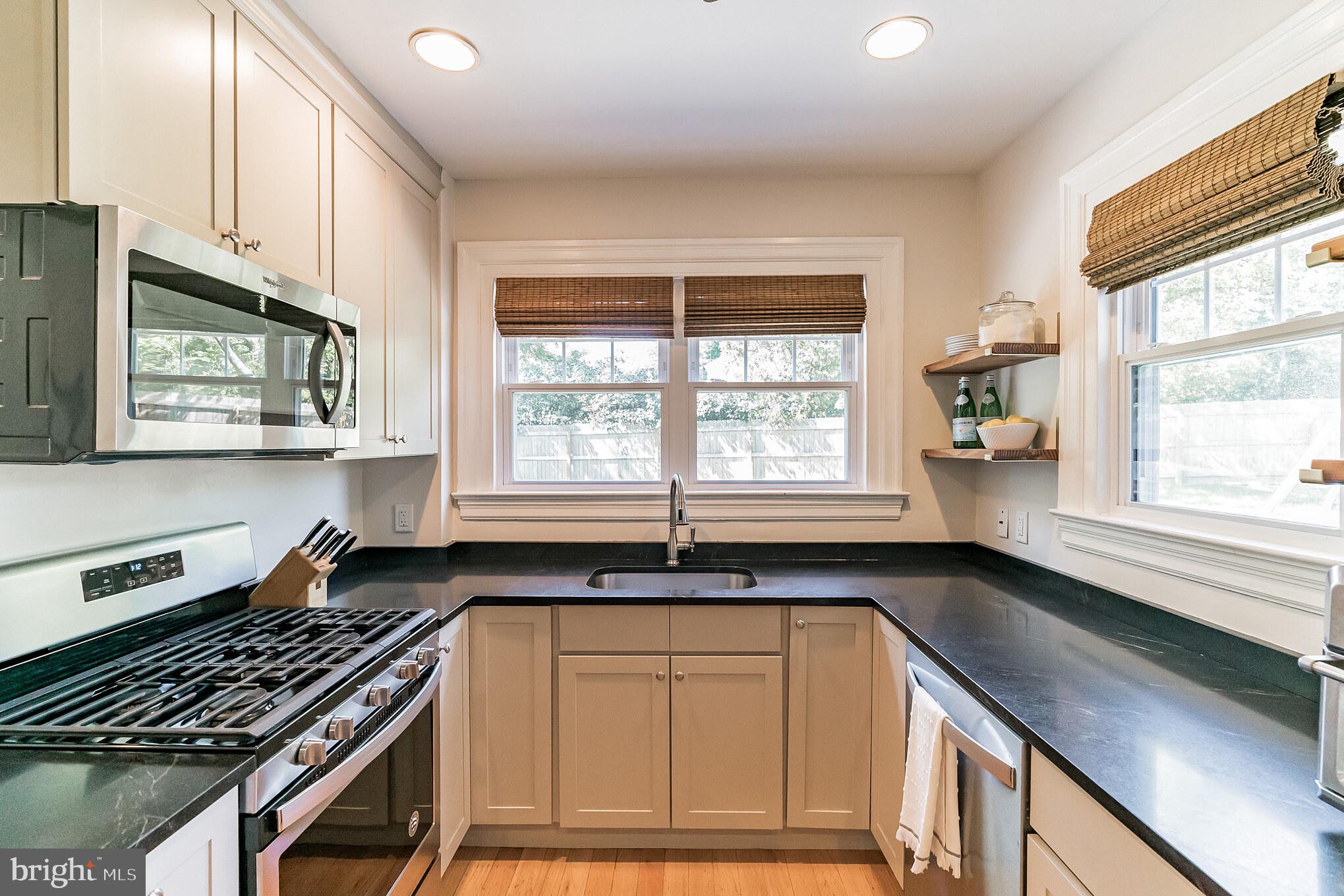41 Wistar Road Paoli, PA 19301 - Photo 18 of 36 Spacious and functional Kitchen