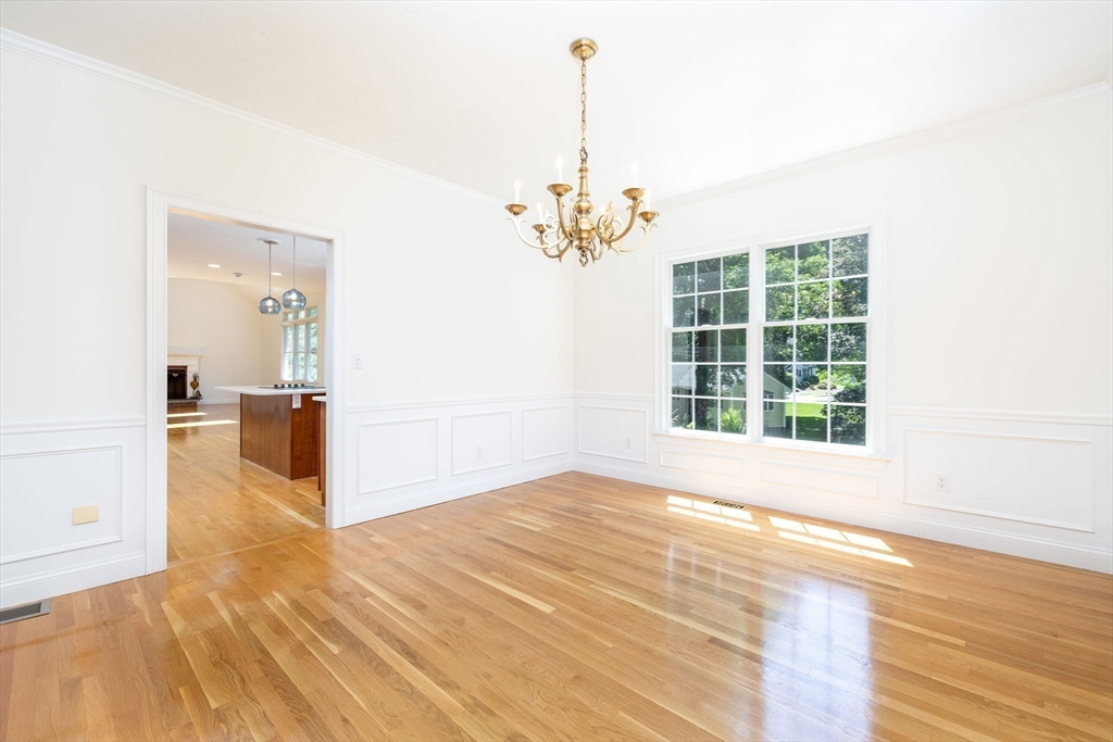 4 Bear Hill Road Natick, MA 01760 - Photo 8 of 42 Gallery Image 8