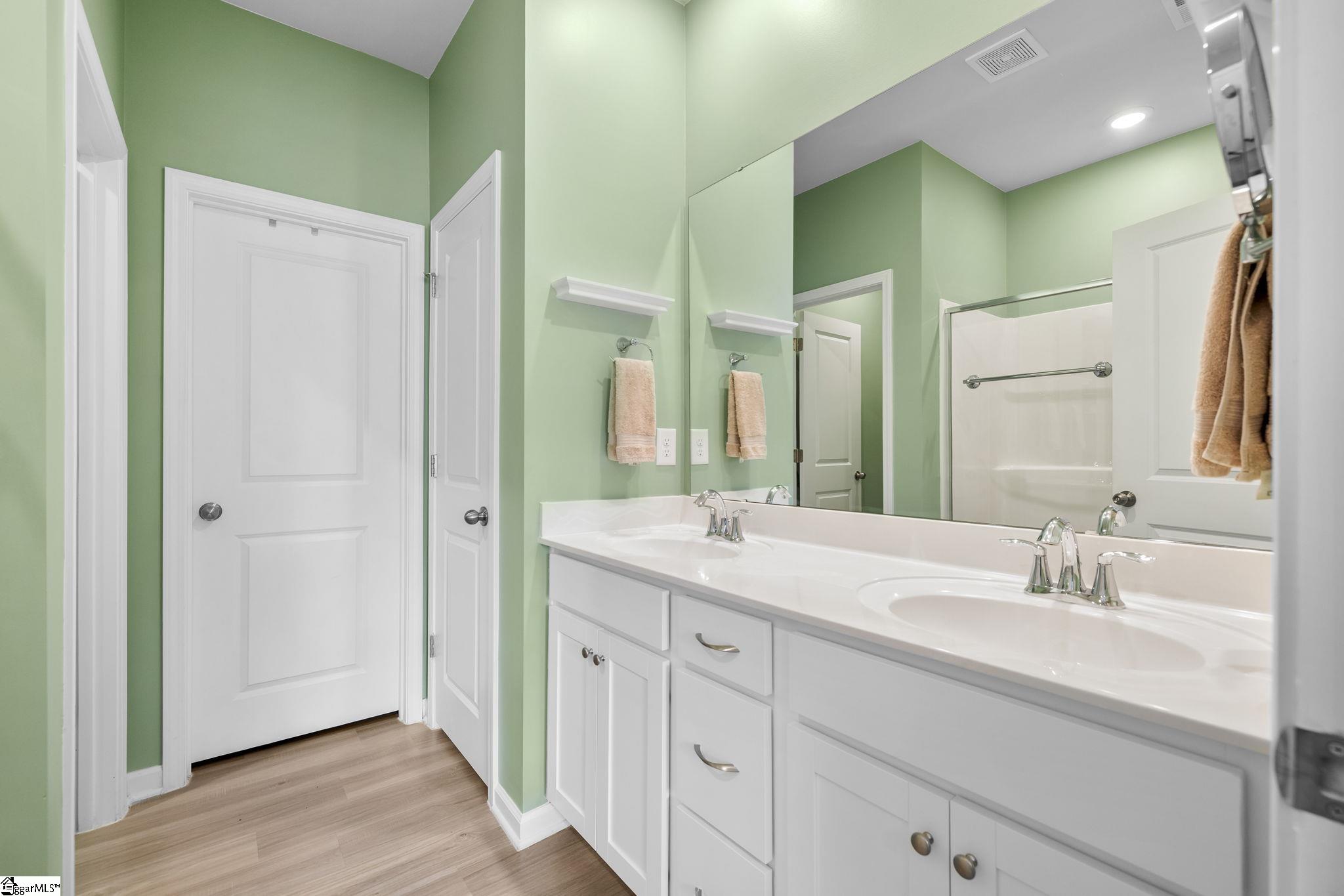 105 Aleppo Lane Greer, SC 29651 - Photo 11 of 29