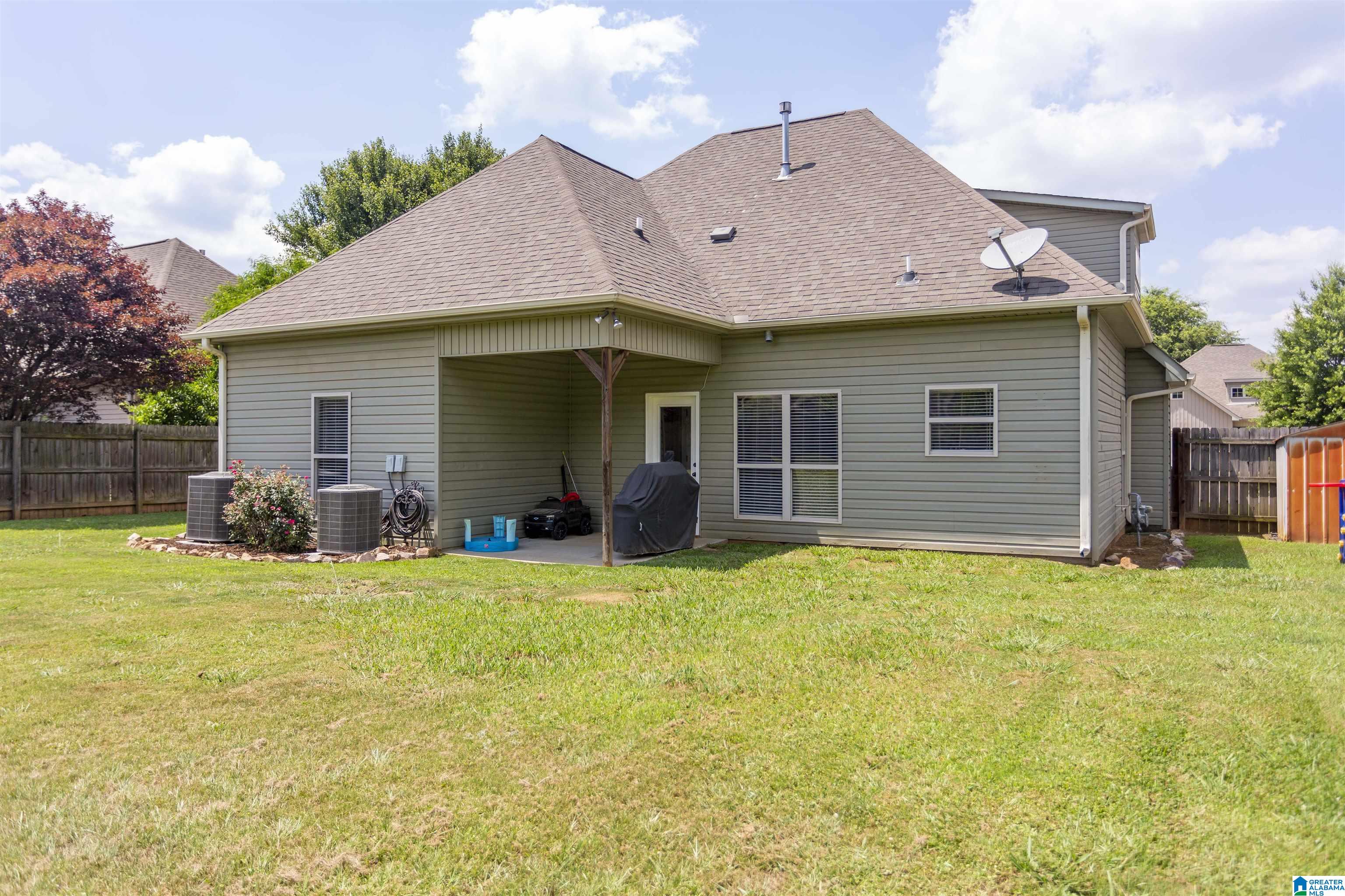 103 Falling Waters Lane Alabaster, AL 35114 - Photo 30 of 35