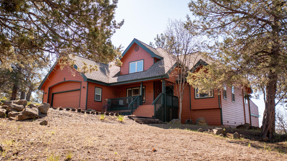 4626 Cooper's Hawk Road Klamath Falls, OR 97601 - Photo 19 of 70 4626CoopersHawkRd.-16