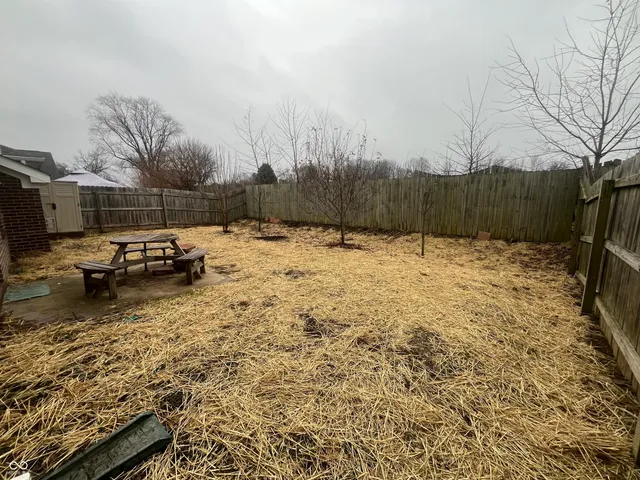 $1,995 | 857 Hildebrand Drive, Indianapolis, IN 46217