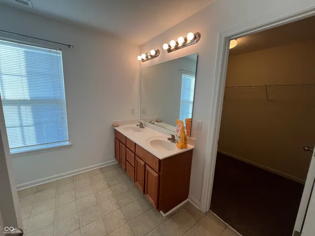 $1,995 | 857 Hildebrand Drive, Indianapolis, IN 46217