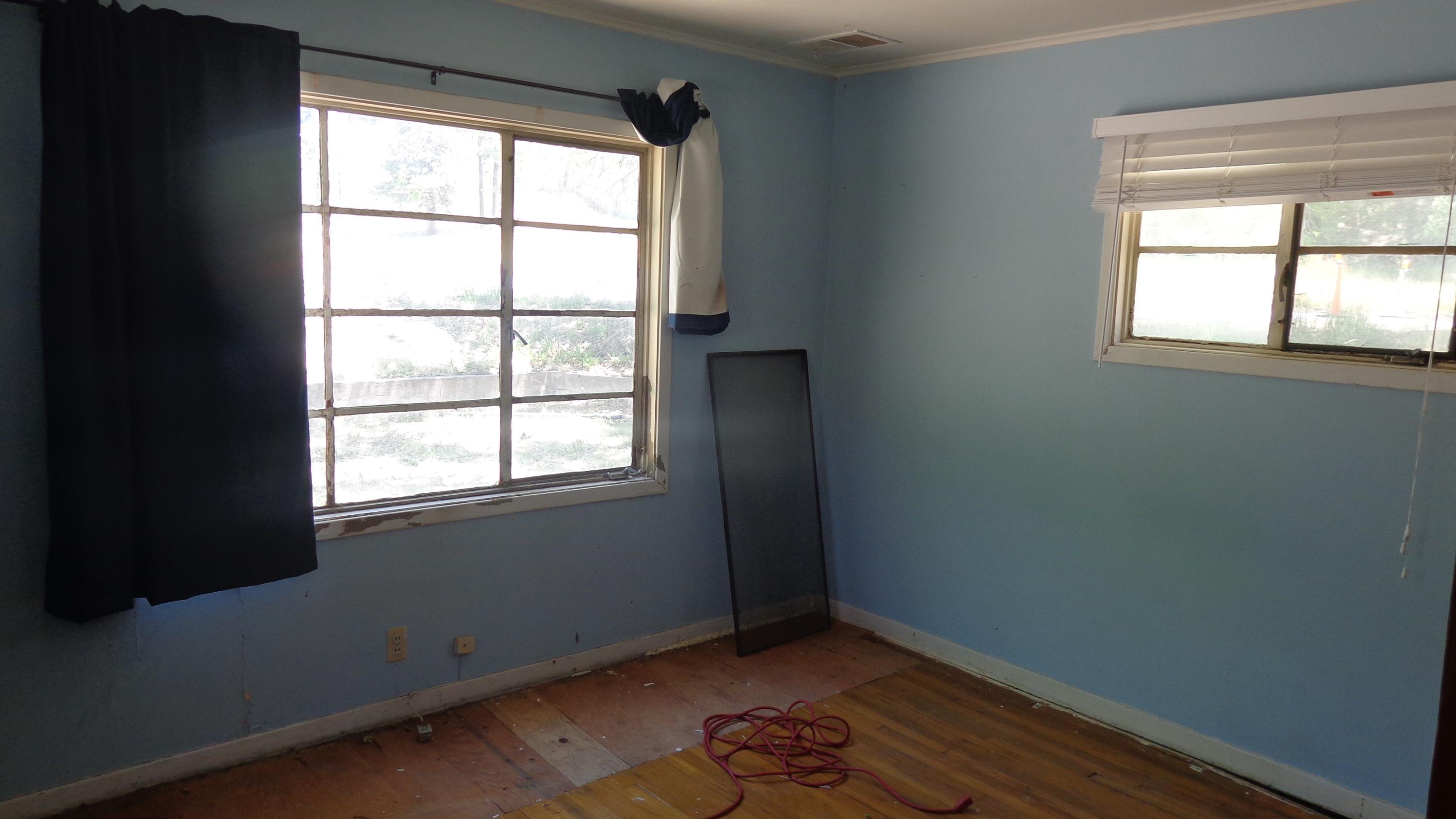BEDROOM2