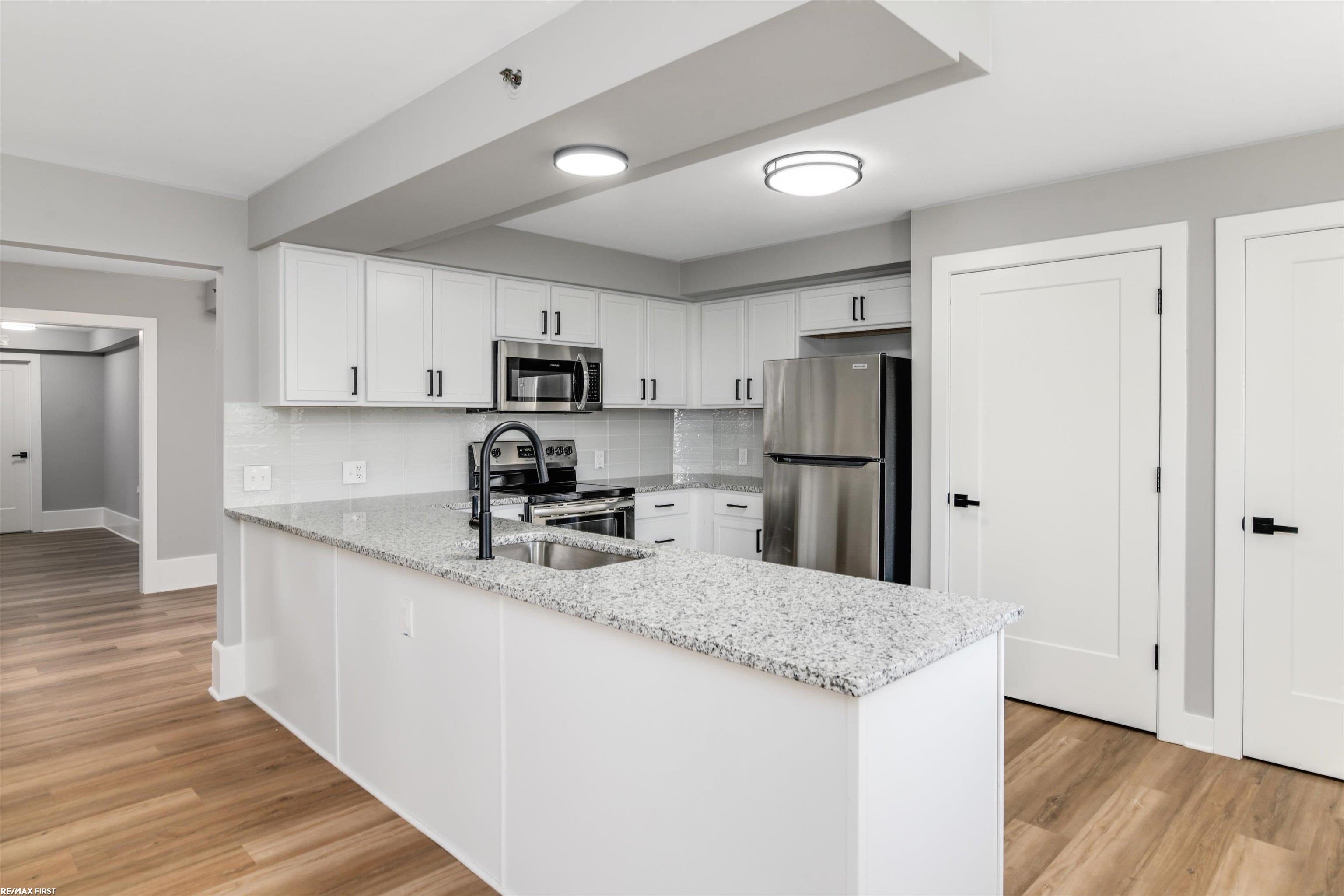 56595 Omo Road Macomb, MI 48042 - Photo 6 of 27