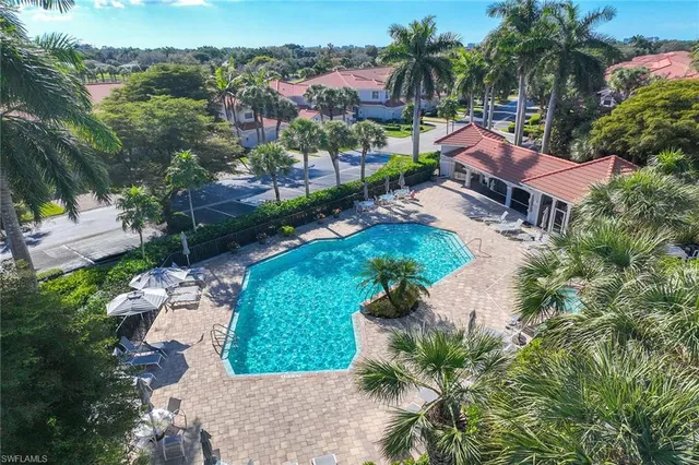 $510,000 | 2230 Arielle Drive, Unit 1906, Naples, FL 34109