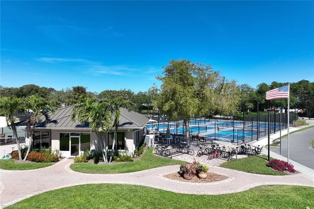 $510,000 | 2230 Arielle Drive, Unit 1906, Naples, FL 34109