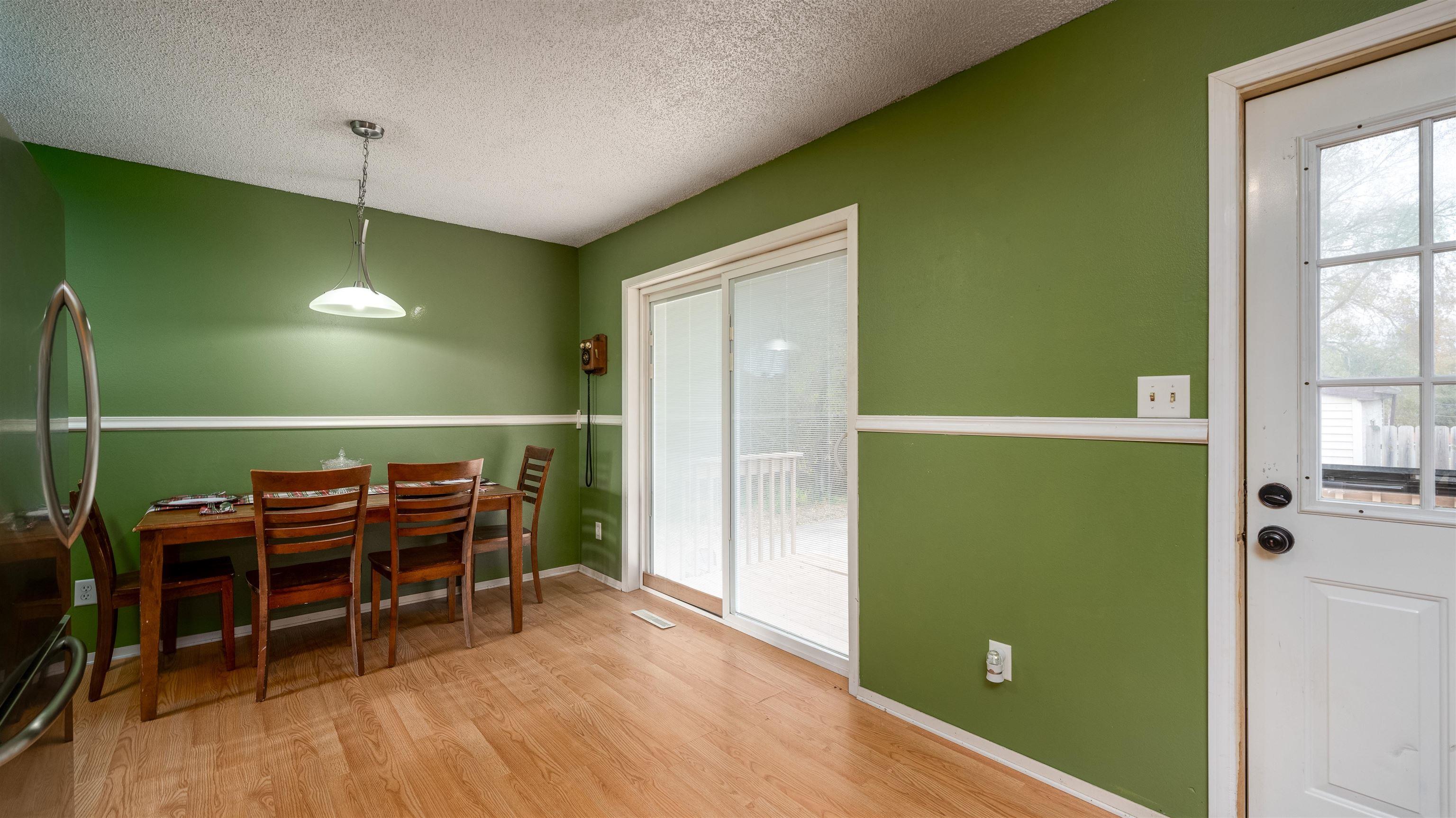 1517 Shultz Street Waterloo, IA 50707 - Photo 5 of 30 Gallery Image 5