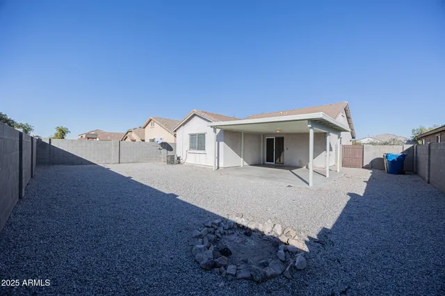 a house view with a outdoor space