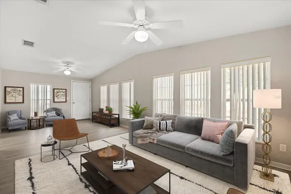 $189,900 | 2024 Lemon Drive, Lake Wales, FL 33898