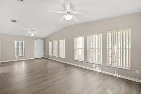 $189,900 | 2024 Lemon Drive, Lake Wales, FL 33898