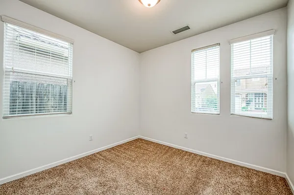 $439,900 | 2143 Lombard Lane, Clovis, CA 93619