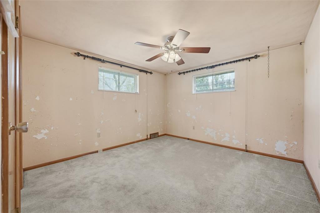 150 Baker Drive Pittsburgh, PA 15237 - Photo 13 of 27