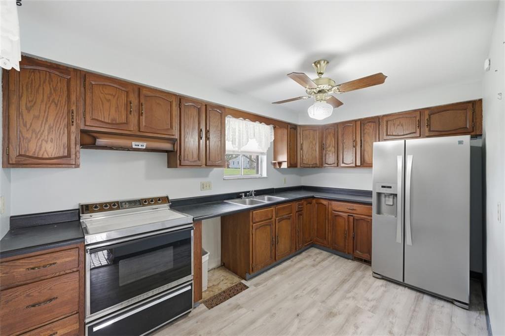 150 Baker Drive Pittsburgh, PA 15237 - Photo 8 of 27