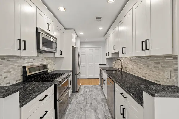 $1,175,000 | 456 9th Street, Unit 48, Hoboken, NJ 07030