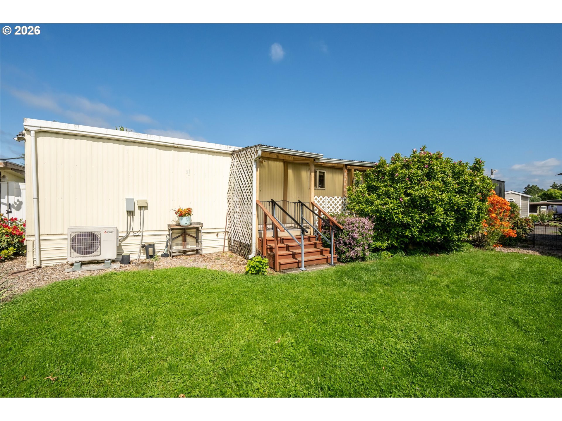 2150 Laura Street, Unit 81 Springfield, OR 97477 - Photo 26 of 27 Yard
