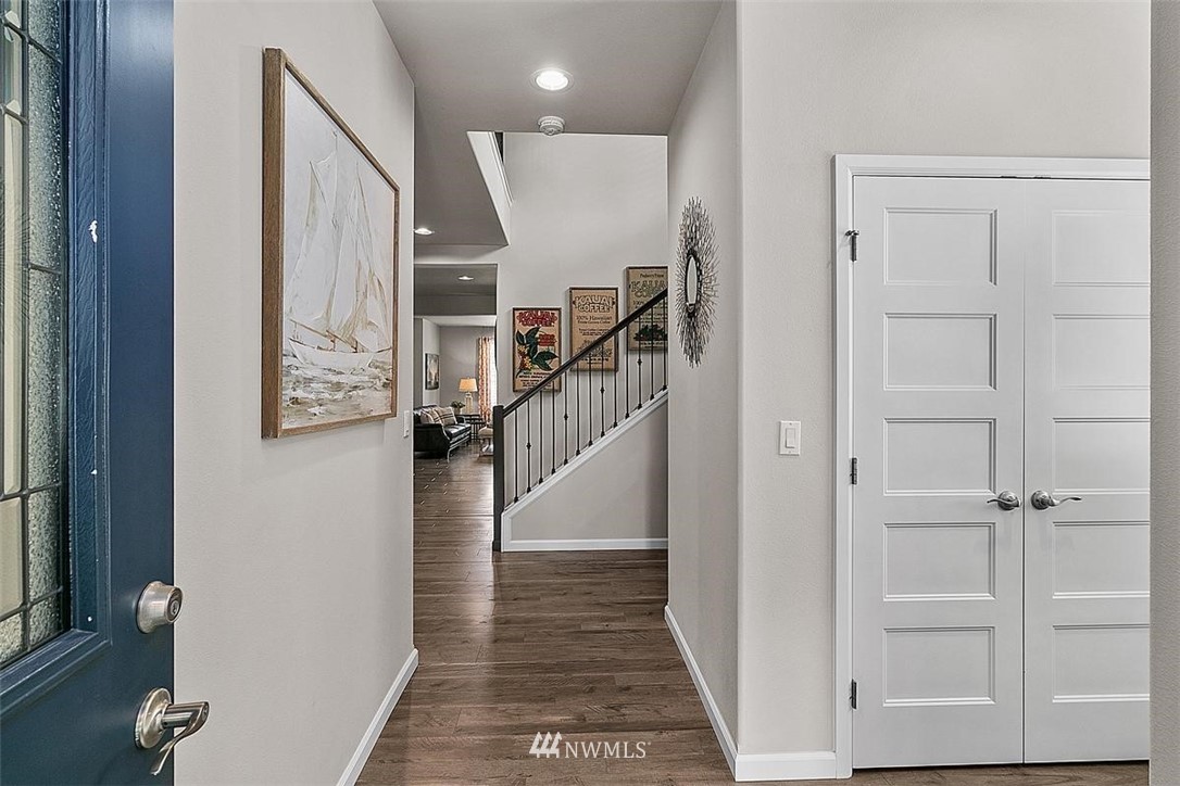 4840 Rosa Court Lacey, WA 98503 - Photo 3 of 40 Gallery Image 3