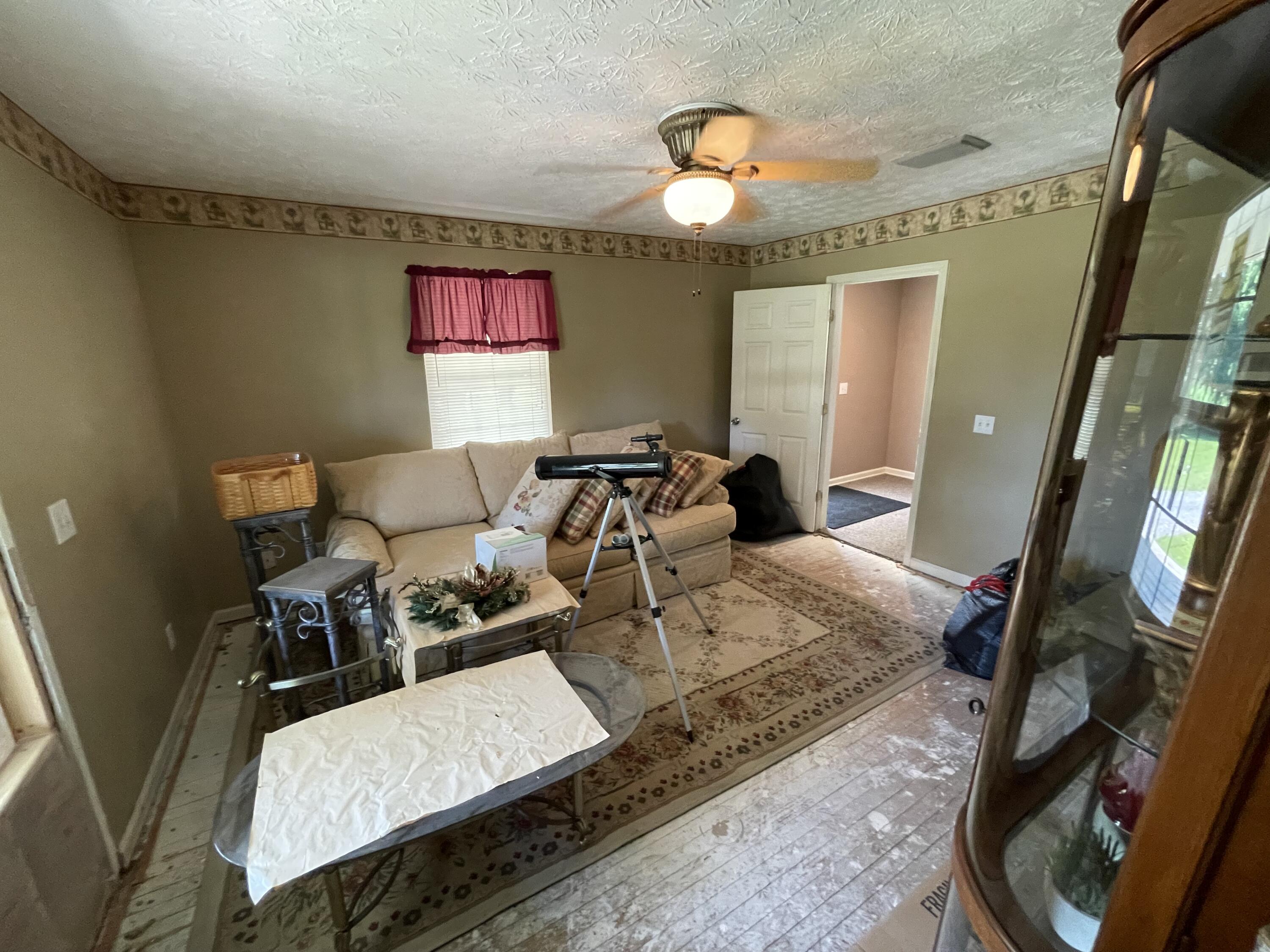 2885 Switzer Road Frankfort, KY 40601 - Photo 19 of 41 37