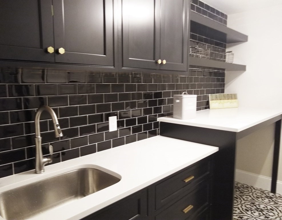 48 Lincoln Street Lexington, MA 02421 - Photo 12 of 21
