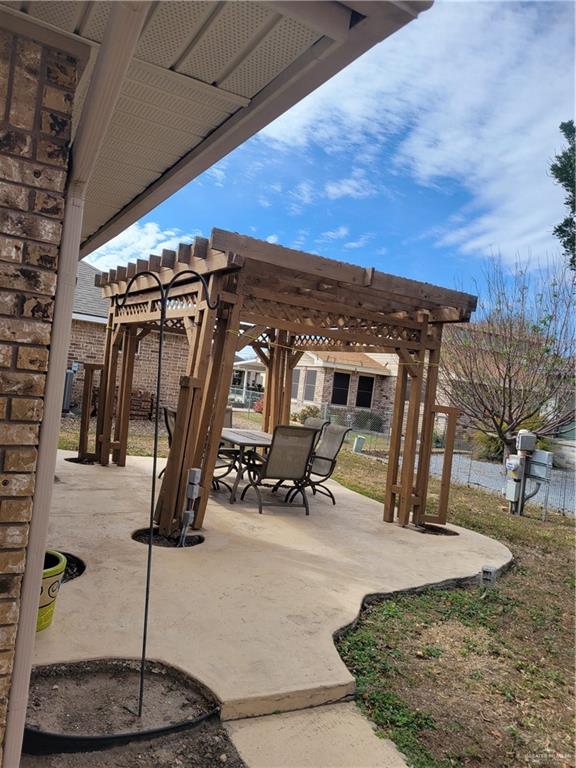 402 Jupiter Street Mission, TX 78572 - Photo 27 of 27 a view of a house with a park