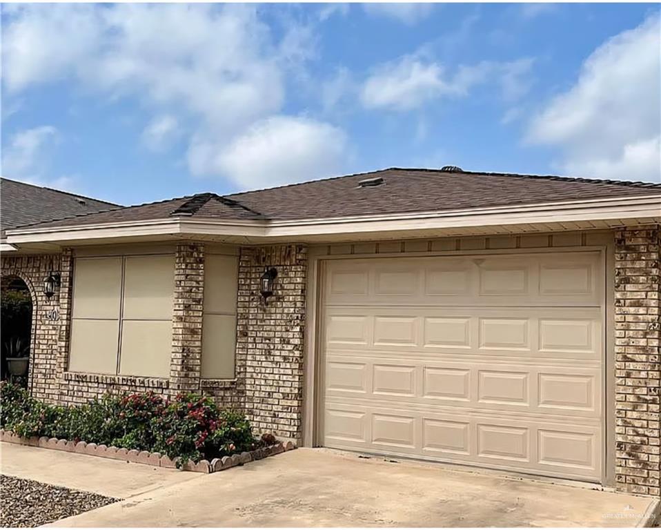 402 Jupiter Street Mission, TX 78572 - Photo 5 of 27 a front view of a house
