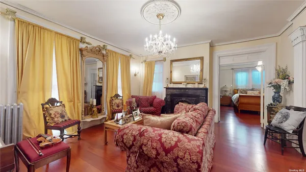 $4,000,000 | 32-25 30th Street | Astoria