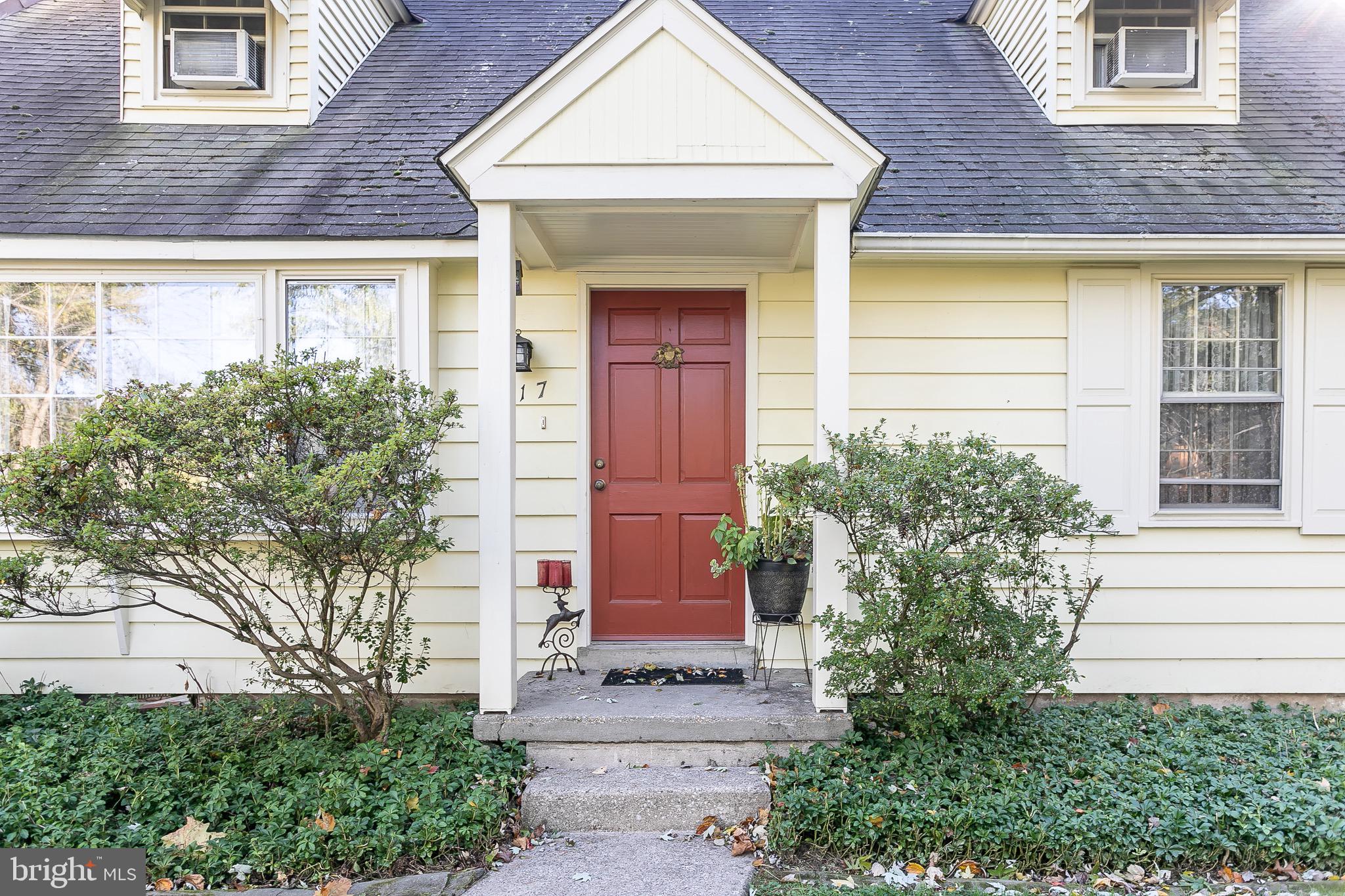 117 Upper Gulph Road Wayne, PA 19087 - Photo 3 of 43