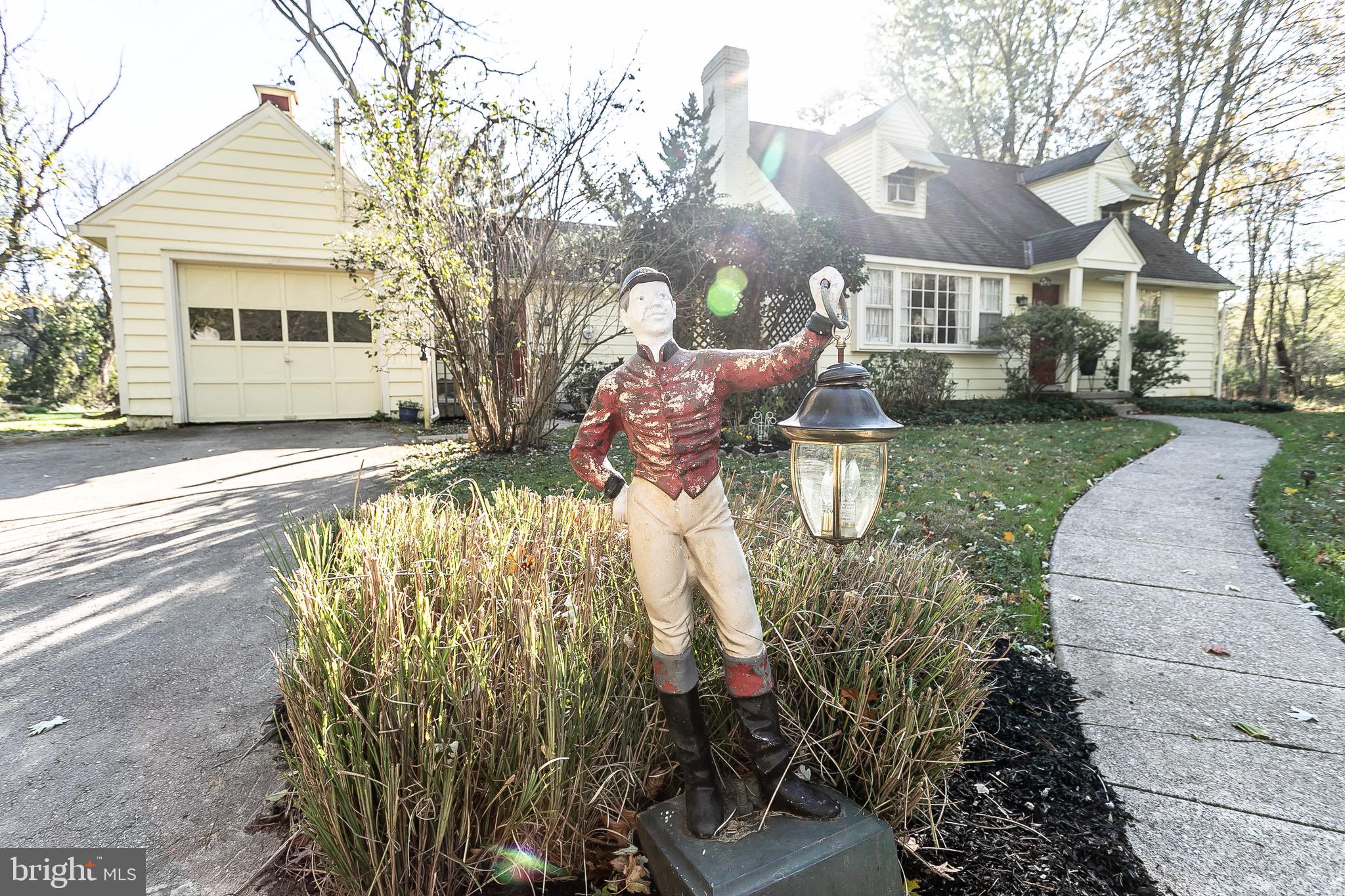 117 Upper Gulph Road Wayne, PA 19087 - Photo 7 of 43