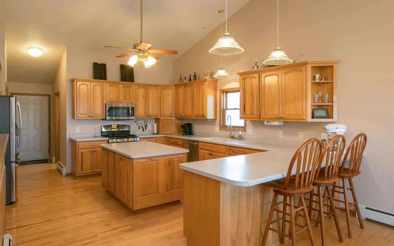 3862 565th Street Southwest Riverside, IA 52327 - Photo 4 of 25 Gallery Image 4