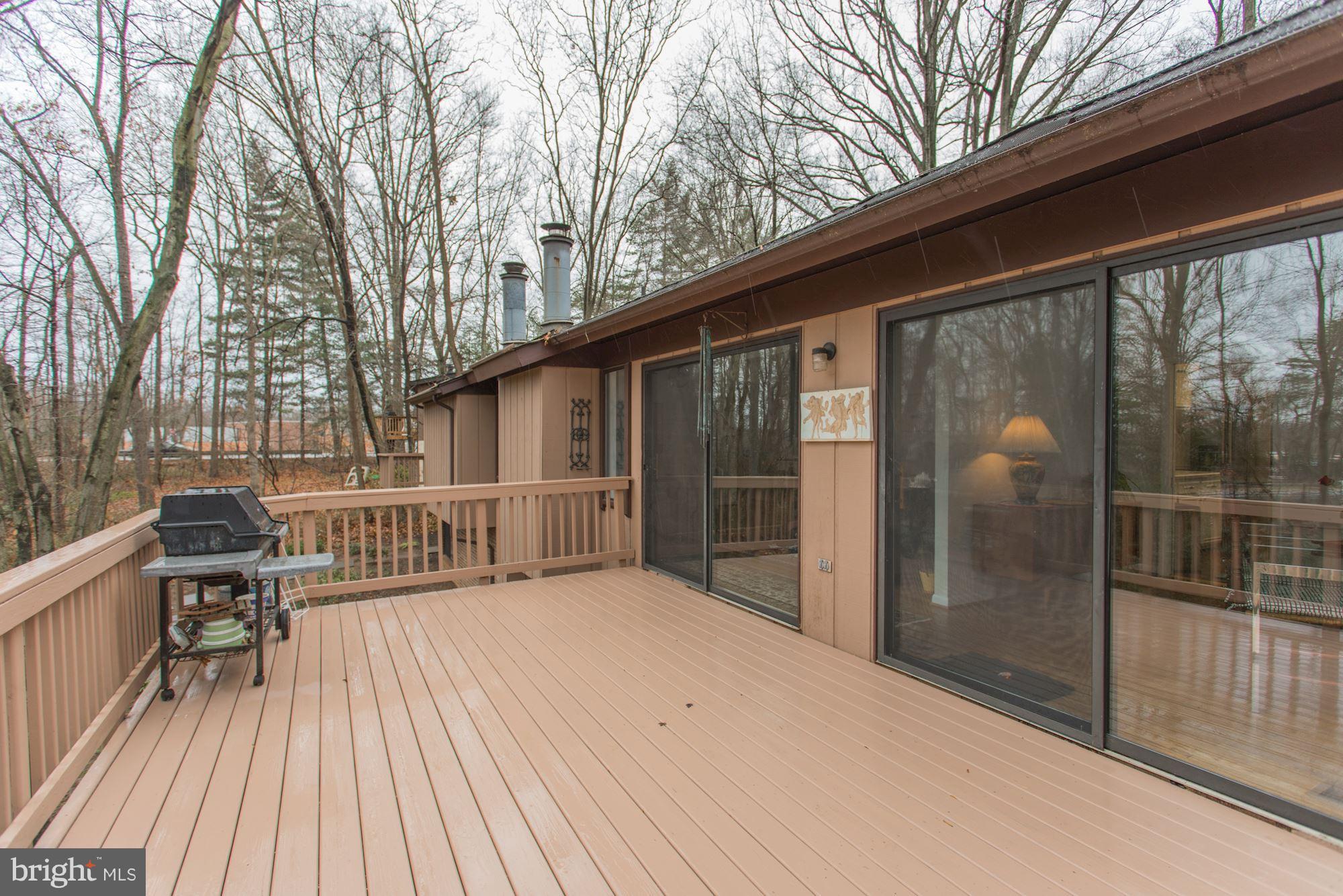 2079 Amberjack Court Reston, VA 20191 - Photo 26 of 30 Exterior (Rear)