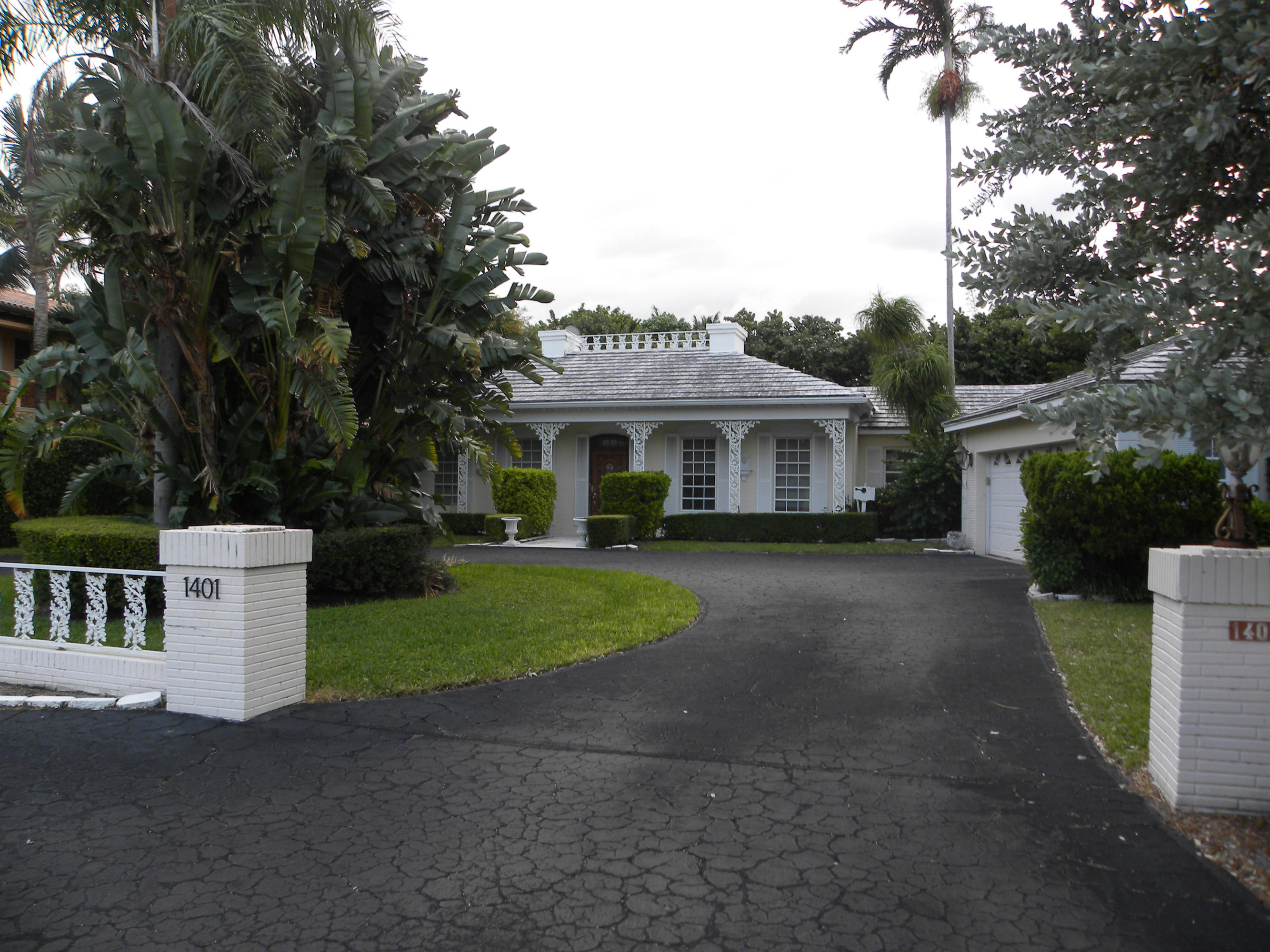 Front ~ Circular Drive