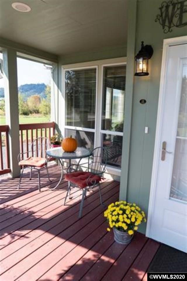2900 Stoltz Hill Road Lebanon, OR 97355 - Photo 5 of 42 Gallery Image 5