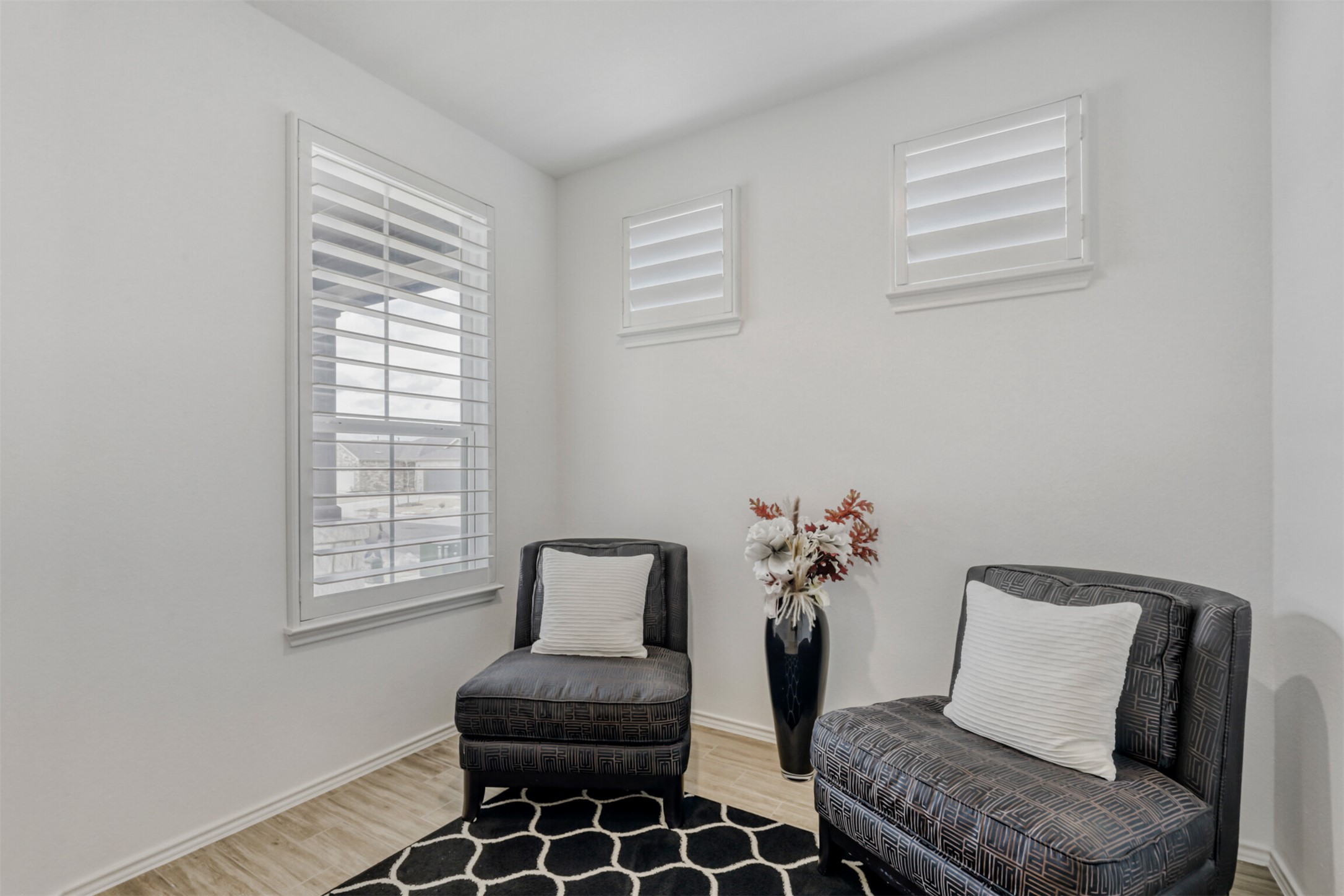126 Clay Hl Street Georgetown, TX 78633 - Photo 3 of 20 Living area with light wood-style flooring