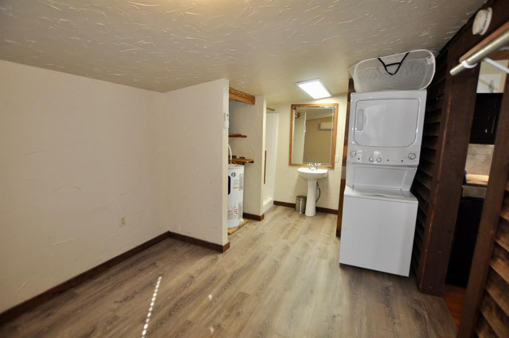 1800 Newport Road Weatherford, TX 76088 - Photo 10 of 12 Gallery Image 10