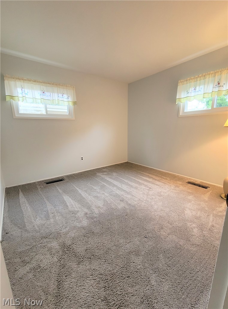 6512 Sherborn Road Parma Heights, OH 44130 - Photo 12 of 18 Gallery Image 12