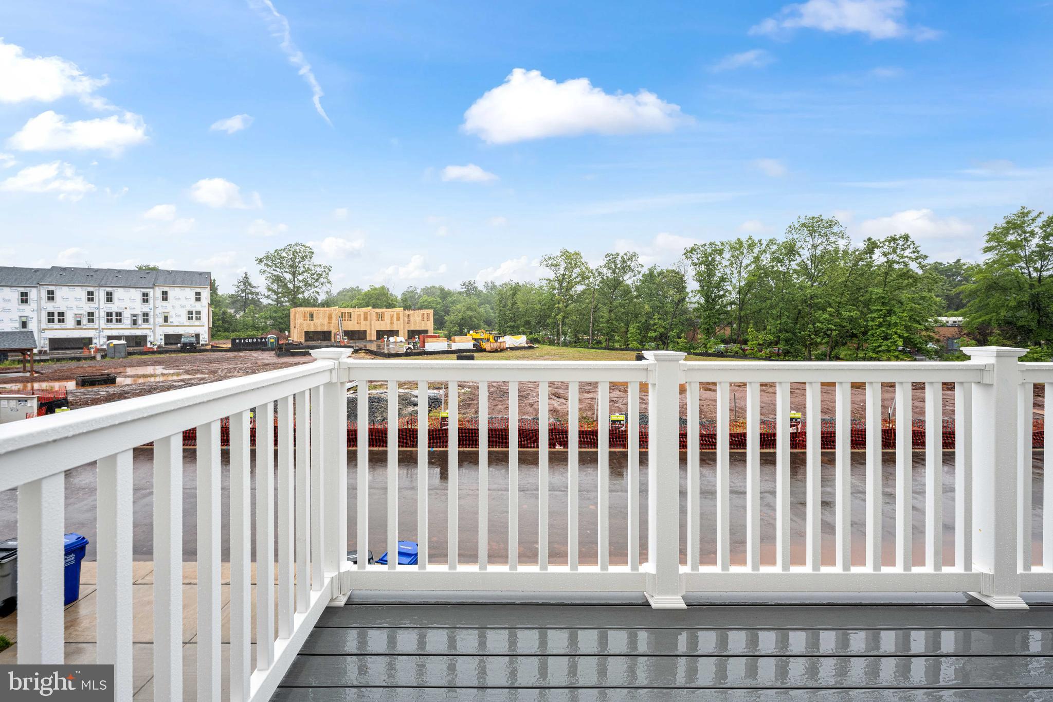 10114 Queens Way Manassas, VA 20110 - Photo 52 of 56 Rear Deck