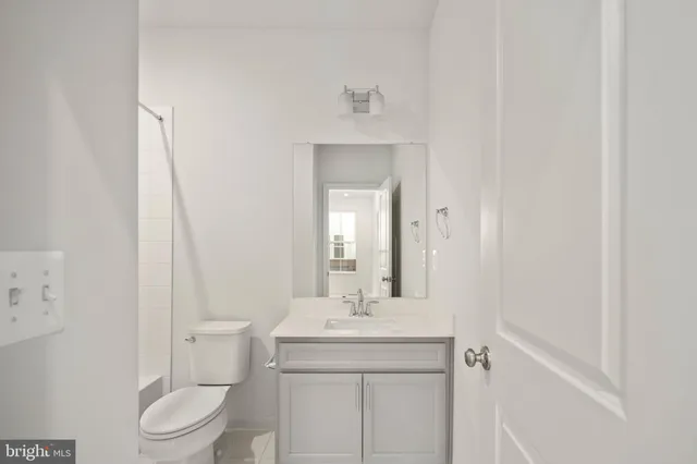 $624,900 | 10114 Queens Way, Manassas, VA 20110