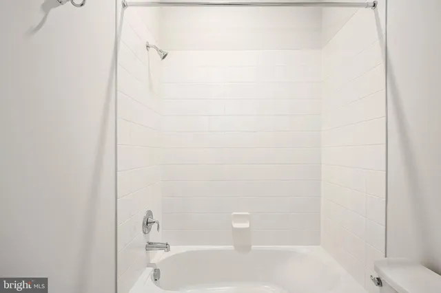 $624,900 | 10114 Queens Way, Manassas, VA 20110