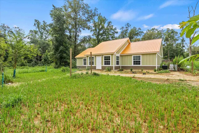 $365,000 | 347 Bert Thomas Lane, Crawfordville, FL 32327