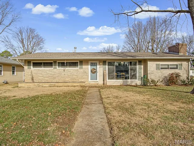 $280,000 | 419 Dianne Avenue, Columbia, IL 62236