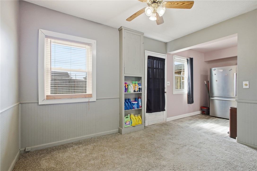 2745 Share Street Springfield, OH 45505 - Photo 14 of 28 This versatile area offers comfortable living and convenient access to the kitchen.