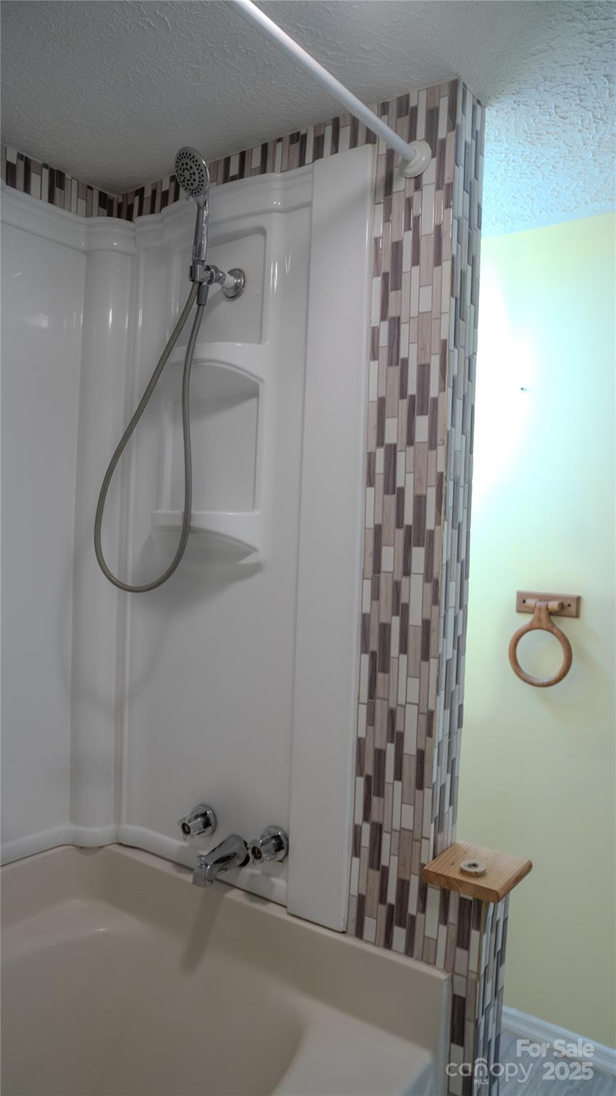 514 King Road Flat Rock, NC 28731 - Photo 5 of 47 a bathroom with a shower and a sink