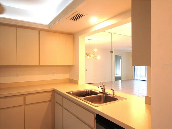 $1,700 | 2973 Taywood Meadows, Unit 23, Sarasota, FL 34235