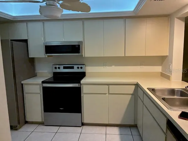 $1,700 | 2973 Taywood Meadows, Unit 23, Sarasota, FL 34235