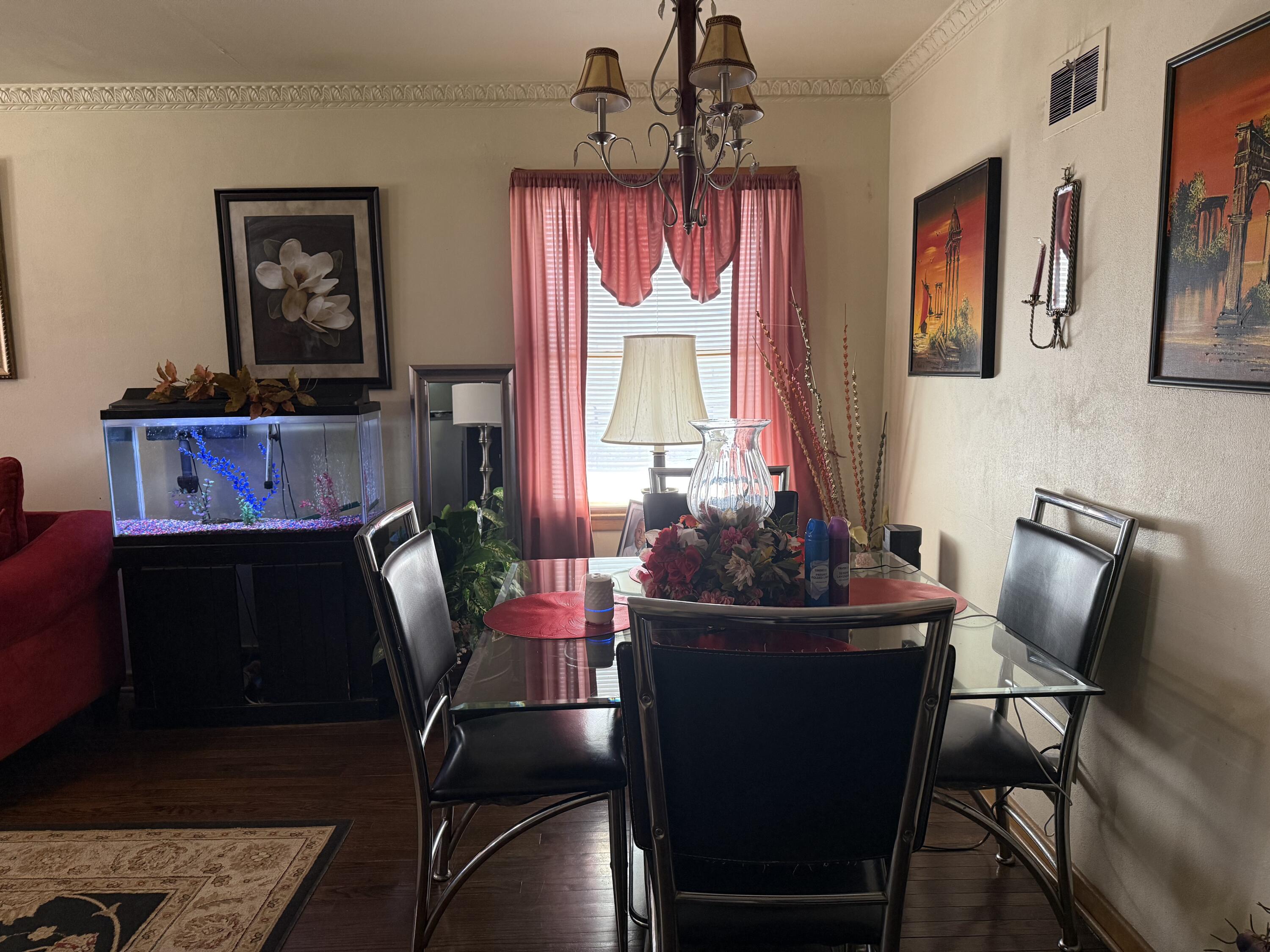 4925 North 65th Street Milwaukee, WI 53218 - Photo 5 of 20 Dining Room