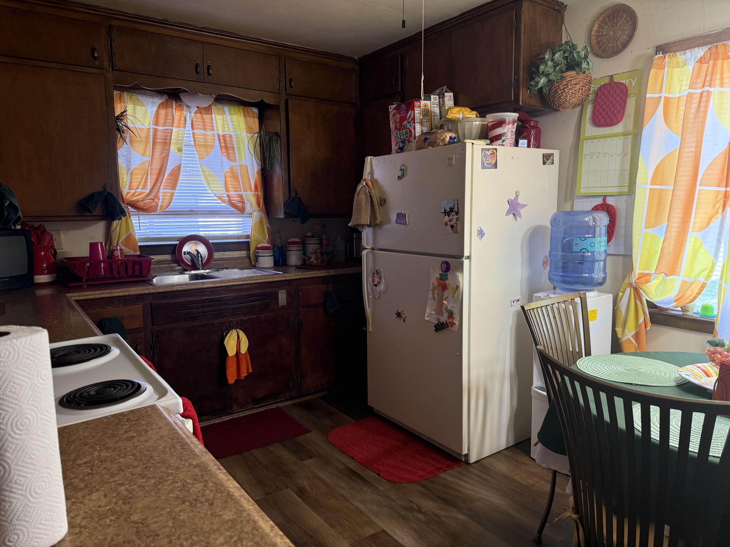 4925 North 65th Street Milwaukee, WI 53218 - Photo 7 of 20 Kitchen